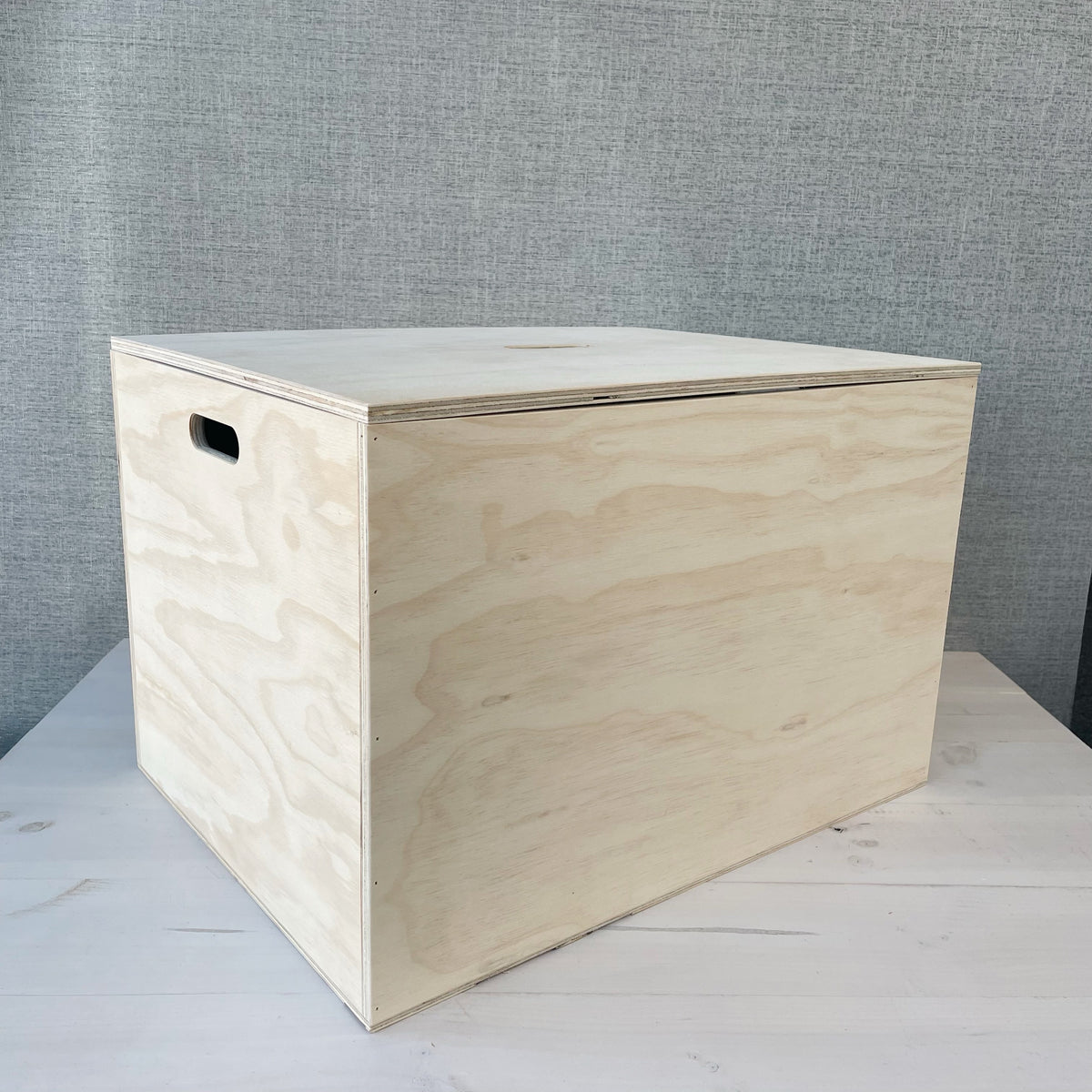 BLANKET STORAGE BOX